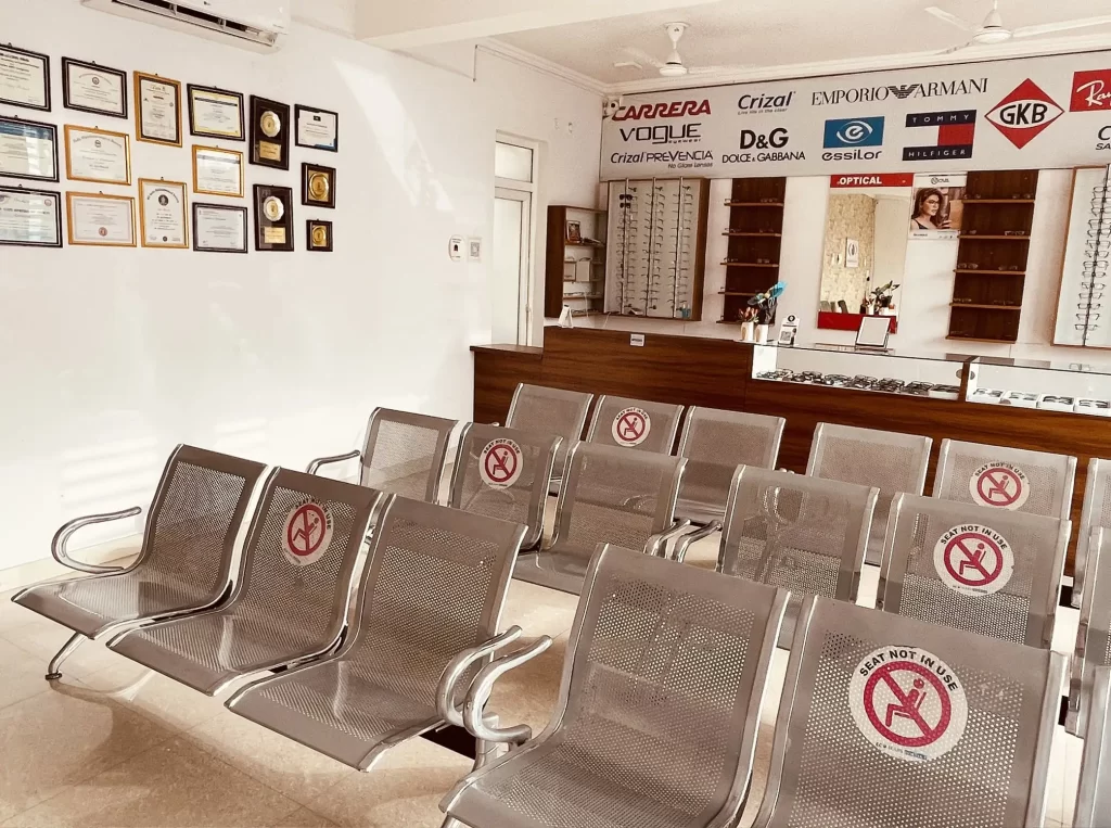 eye_specialist_lucknow_2